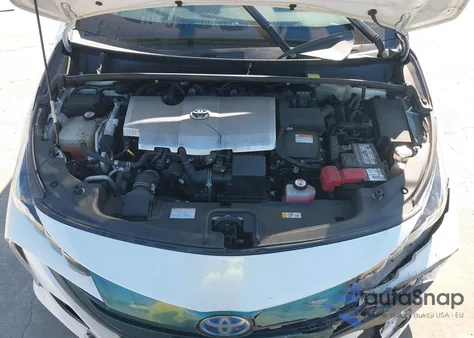 2017 Toyota Prius Prime Plus z USA, uszkodzony, nr VIN JTDKARFP5H3008099